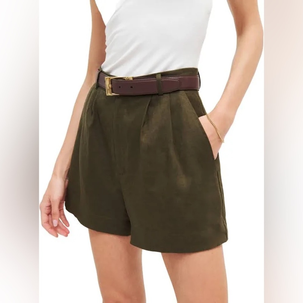 Reformation Mason linen shorts, olive green, size 0 / XS